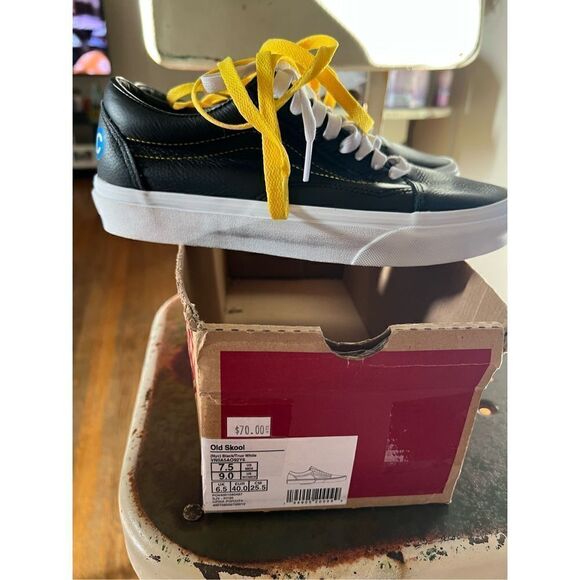 Vans Old Skool NYC Black Leather RARE - Picture 8 of 8